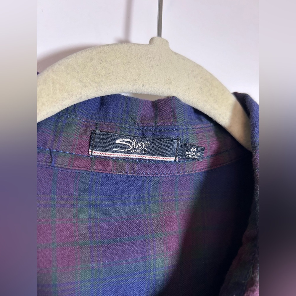 Medium/Large Silver Jeans Co. Pullover Button Pla… - image 6